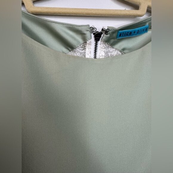 Alice + Olivia Sleeveless Top – Mint Green with Lace Back – Size 8 - Picture 7 of 12